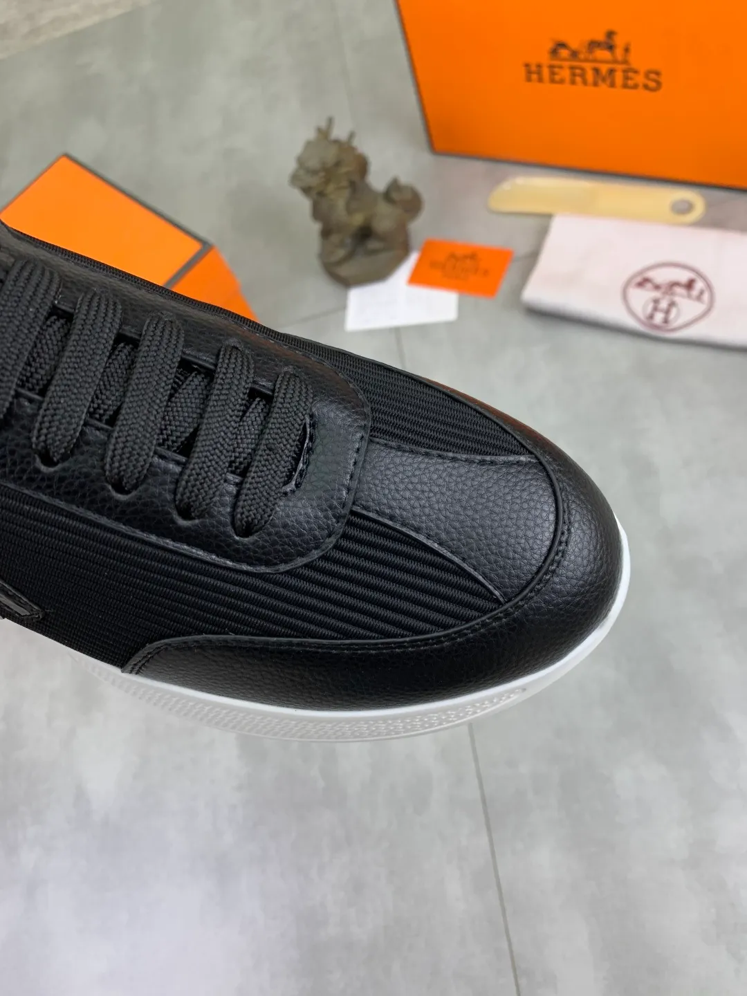 Men's men's shoes P460 new style [HERMES] Hermès - High-end quality original order - Upper: 🔝Nappa calfskin, sewn brand 'H' totem - Inner: water-dyed cowhide - Outsole: ultra-light TPU foam; molded outsole - Ultra-high quality control·Fine workmanship: highlighted (high-end·nobility·grade) -Size: 38-44 (45 can be customized)·